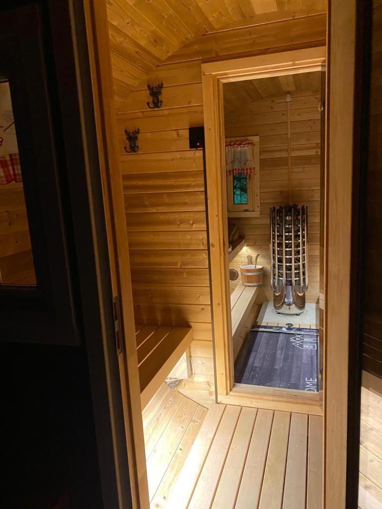 Gaestehaus Gaens - Ferienzimmer Schirgiswalde-Kirschau ภายนอก รูปภาพ